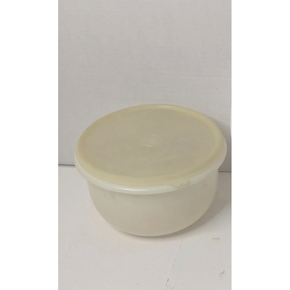 Vintage Tupperware Servalier Bowl 270-8 with Lid 238-37 Sheer White 6 Inch